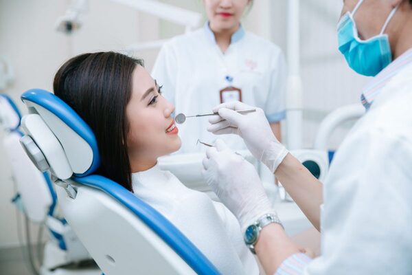 Tại sao nên lấy cao răng định kỳ? Tại sao nên lấy cao răng định kỳ?